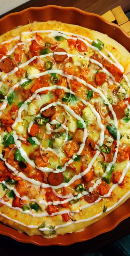 chicken tikka pizza