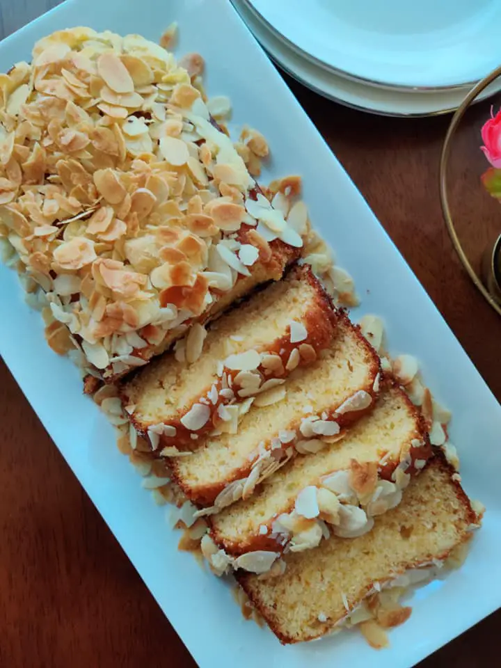 Online Honey Almond Cake Delivery - Bakeneto Bakery