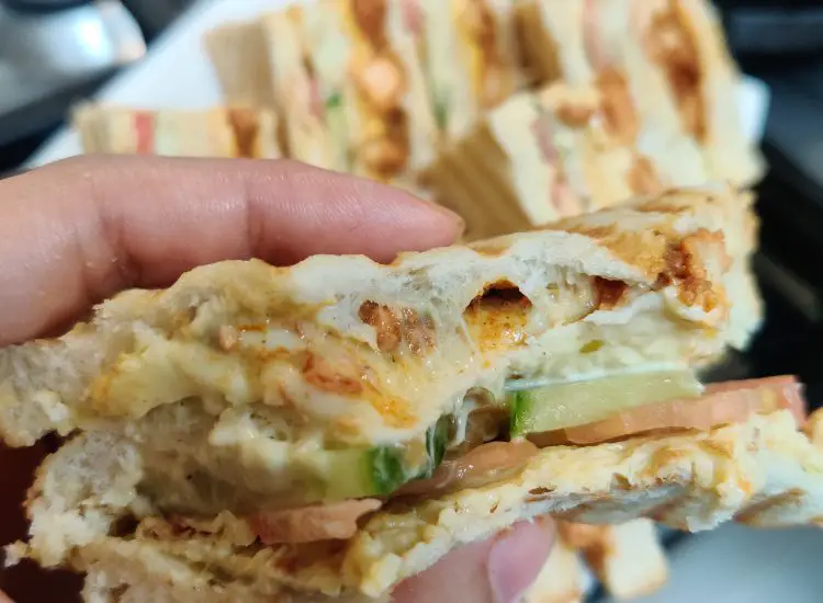 Tandoori Chicken Club Sandwich